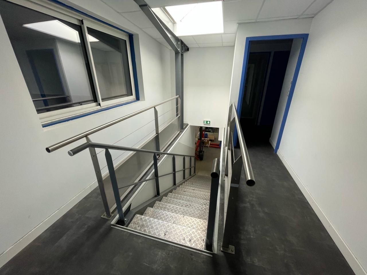 Local d'activité Blagnac 940m² Vente local d'activité Blagnac Haute-Garonne OVACT2428405 27